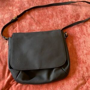 Browning Womens Concealed Carry Purse, Holstered With Safety Locking Option